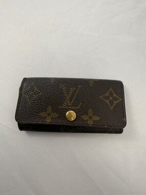Louis Vuitton Monogram Brown 4 Key Holder